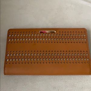 Stella & Dot SoHo Flap Wallet